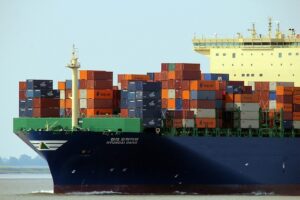 Barco portacontenedores